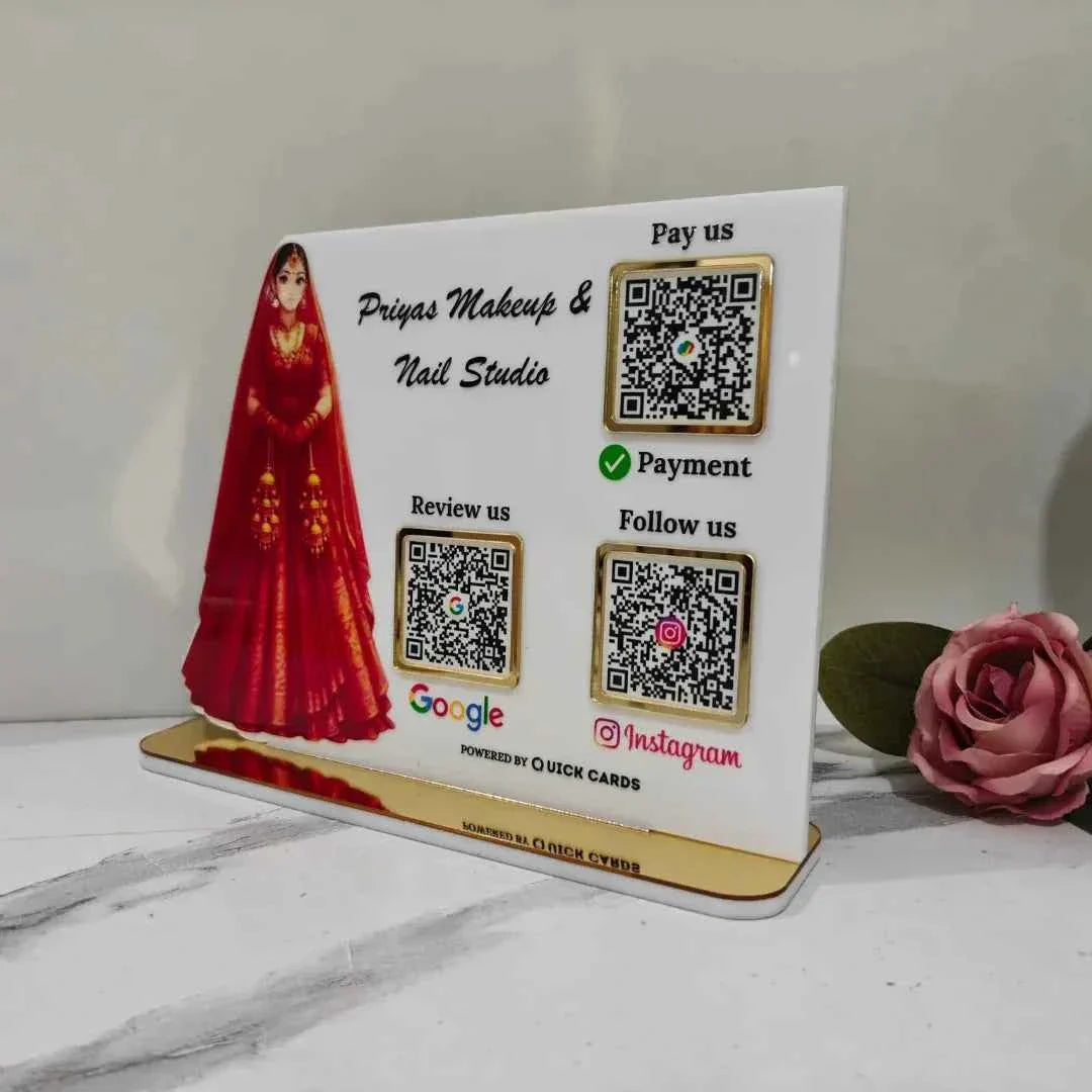 Makeup Studio 3 QR Standee