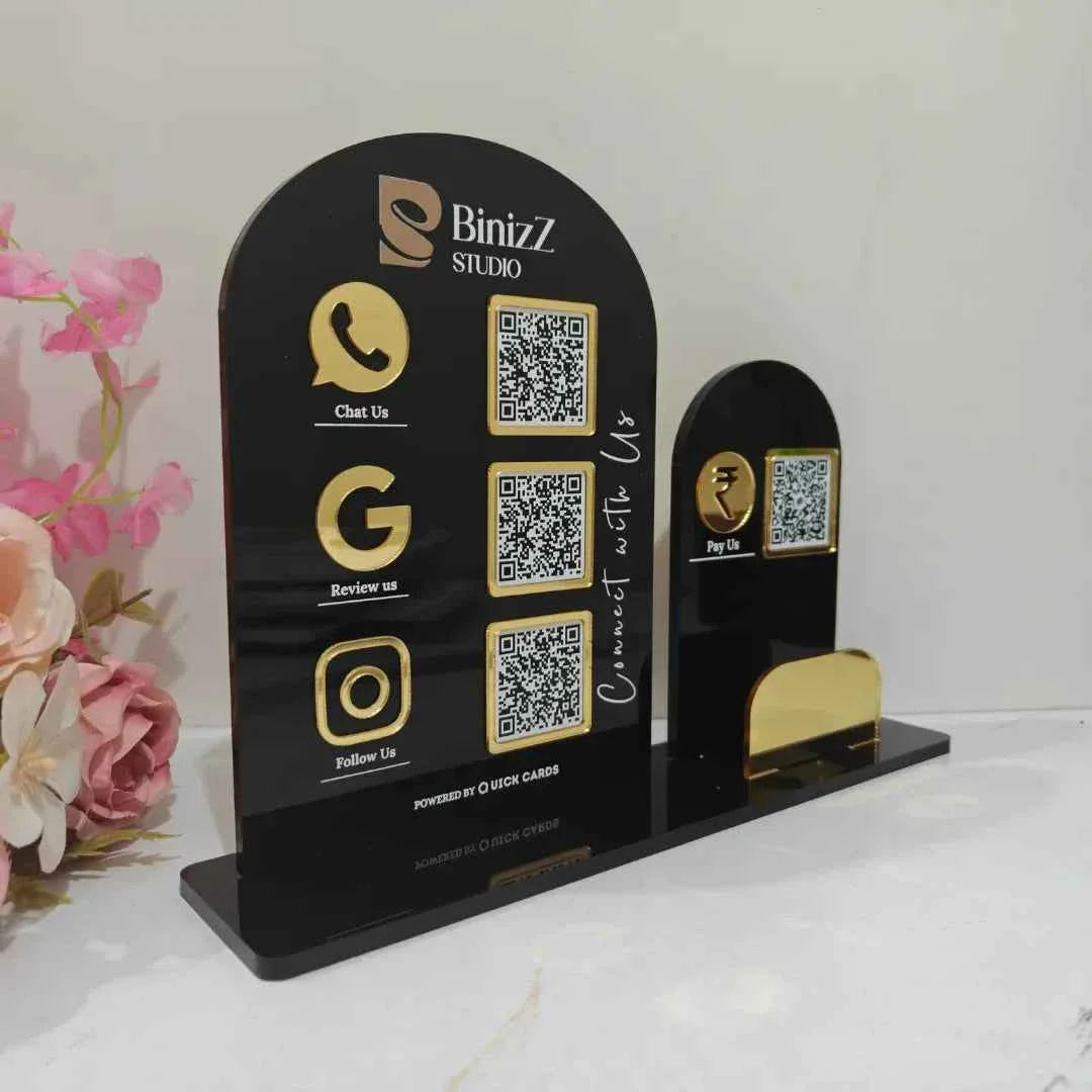 4 QR Black Premium  Standee
