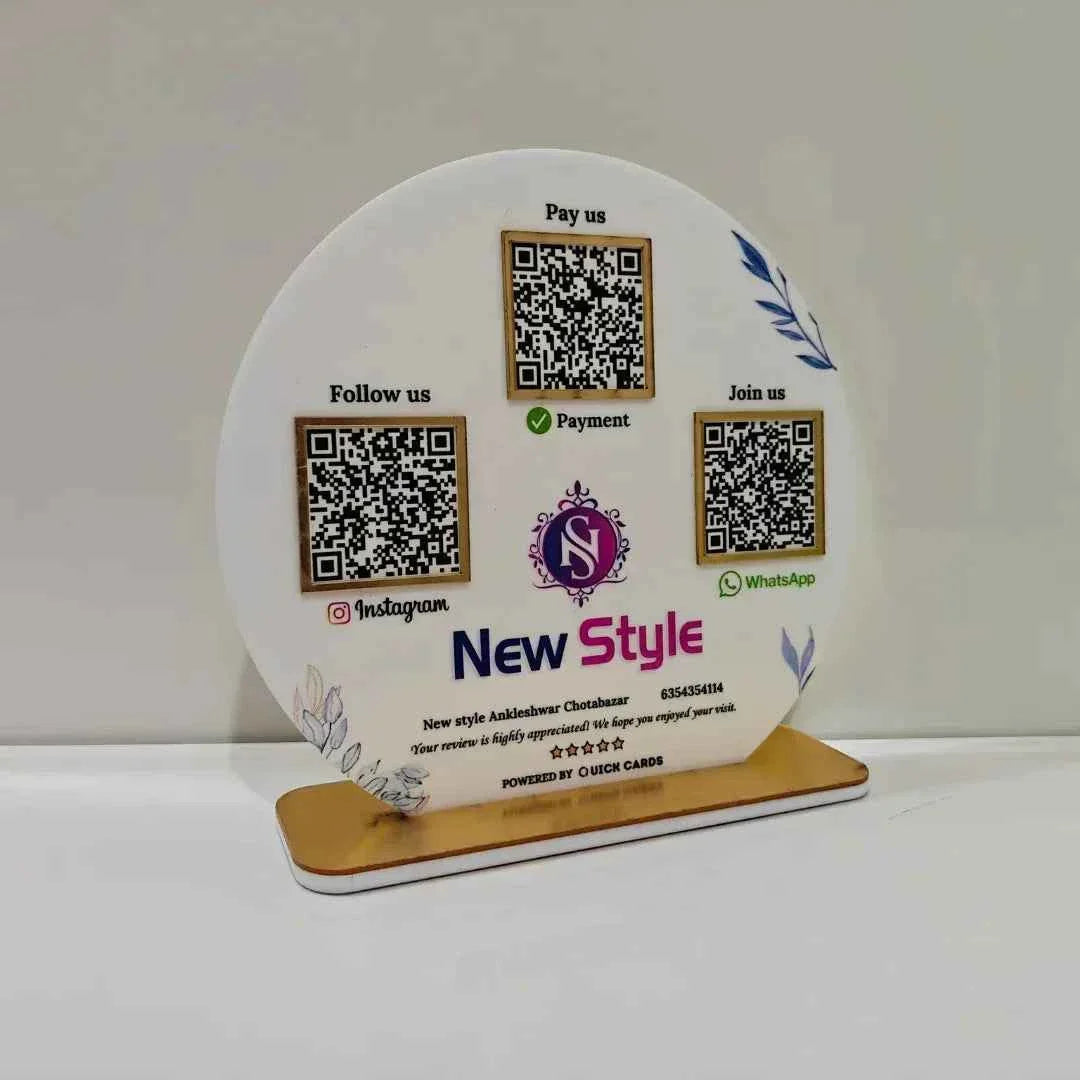 Round Shape 3 QR Standee