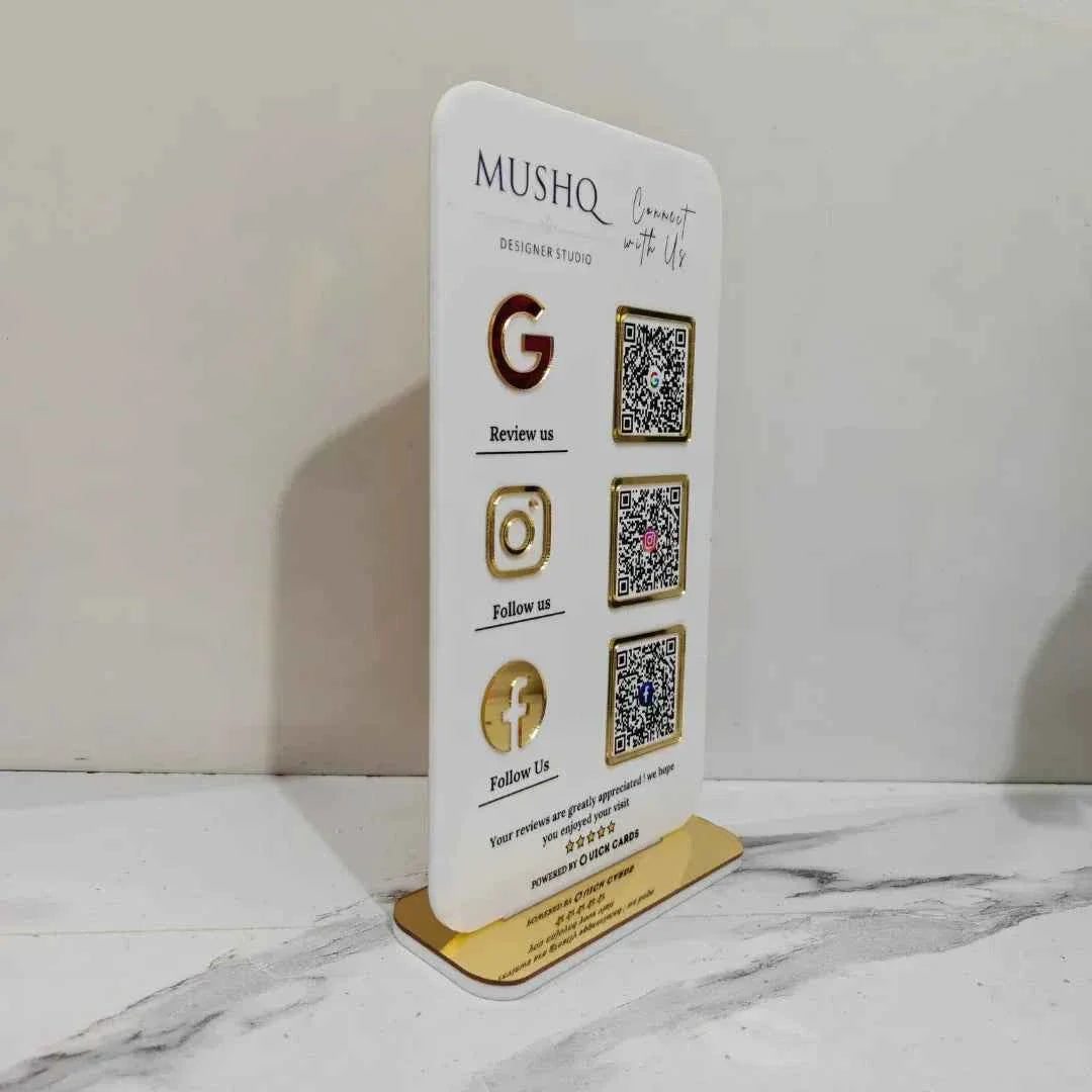 3 QR Standee vertical